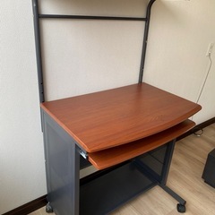 パソコンラックの画像