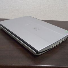 スキャナーCanonScan LiDE200
