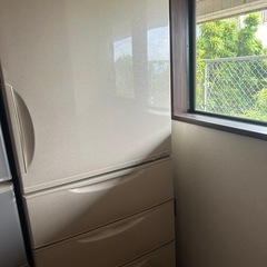 冷蔵庫の画像