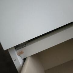 IKEAタンスの画像