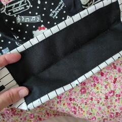 1⬛︎ハローキティ トートバッグ の画像