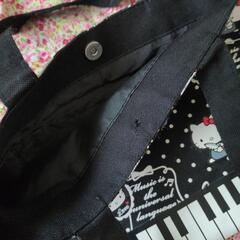 1⬛︎ハローキティ トートバッグ の画像