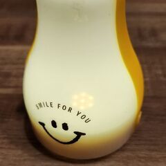 ランタン　キャンプ　防災グッズ　黄色　スマイルの画像
