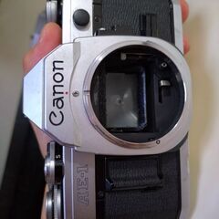 優良品　CANON　AE-1　シャッター全速　露出計OK