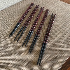 木製和食器4点セット(そば皿　丼、おしぼり皿、箸)の画像