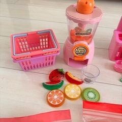 【お値下げ中】おままごとセット　子供　キティちゃん　　　の画像