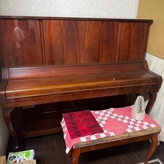 YAMAHA中古縦型ピアノ【人気のW-106】の画像