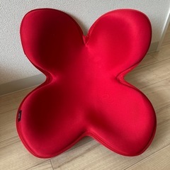 MTG 骨盤サポートチェア ボディメイクシート スタイル 赤 骨盤矯正