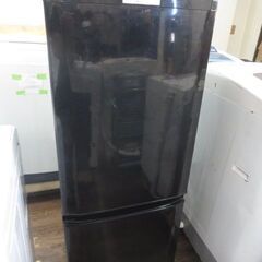 三菱冷蔵庫2015年製145ｌ　ブラック