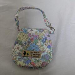 しずく型コインケース　花柄水色