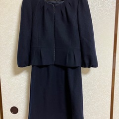 【無料】濃紺スーツ　アンサンブル　ワンピース