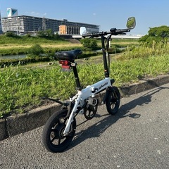 glafit グラフィット GFR-02 折りたたみ自転車 自転車 電動自転車の画像