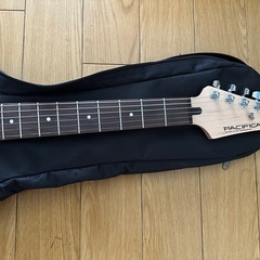 ヤマハ　エレキギター Pacifica 112vの画像