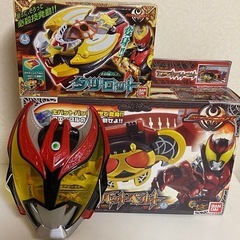 【デッドストック品　未開封】仮面ライダーキバ　変身ベルトなど
