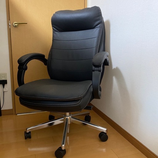 ニトリオフィスチェア