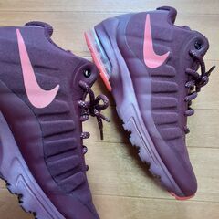 NIKE　ランニングシューズ　スニーカーの画像