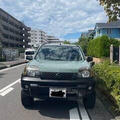 再度出品します！古いですがカッコいいエクストレイル！