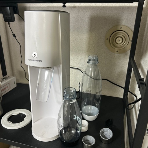 SodaStream ソーダストリーム 炭酸水メーカー E-TERRA（E-テラ） スターターキット ホワイト SSM1098