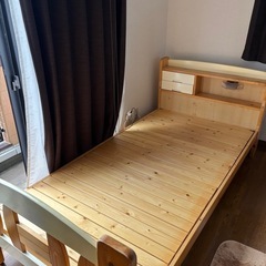 シングルベッド