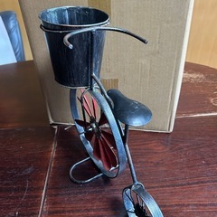 鉄製置物の画像