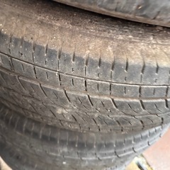 ハイエース　キャラバン　ロクサーニ　バトルシップ195/80R15の画像