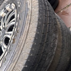 ハイエース　キャラバン　ロクサーニ　バトルシップ195/80R15の画像