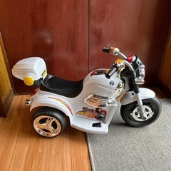 乗用玩具バイク