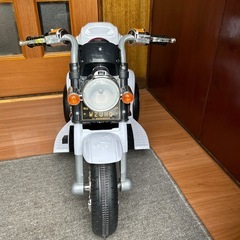 乗用玩具バイクの画像