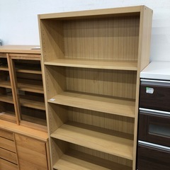 木製の棚 ブラウン