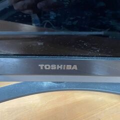 リサイクルショップどりーむ荒田店 No3525 液晶テレビ　４２型　東芝　少し大き目♪　２０１１年製　リモコン付き♪　※画面変色ありの画像
