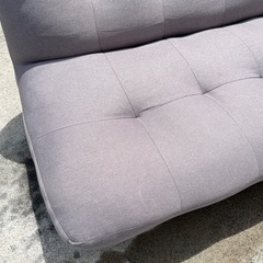 🛋️ソファ　2人掛け　グレー　灰色　家具　ソファー　イス　椅子　チェアの画像