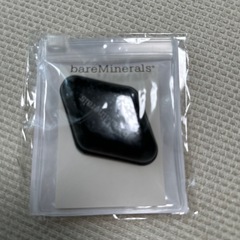 メイクアップ道具 アイシャドウ筆 ファンデーションのばす物 スポンジ【新品未使用未開封】の画像