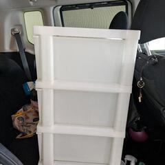 3段プラスチックタンスの画像