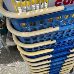カゴの画像