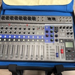 ZOOM ( ズーム ) LiveTrak L-12　デジタルミキサー