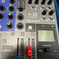 ZOOM ( ズーム ) LiveTrak L-12　デジタルミキサーの画像
