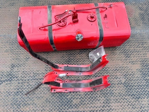 トラック　燃料タンク　石油タンク　ホームタンク　用途色々