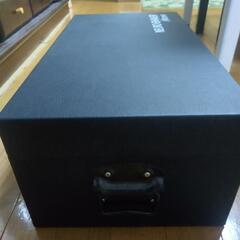 機材ケースの画像