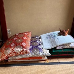 布団、毛布、座布団