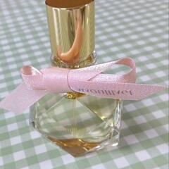 【数回使用】資生堂マキアージュ MAQuillAGE フレグランス 香水 パフューム 30mlの画像