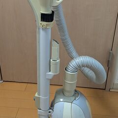三洋電機_掃除機 SC-XW33H_ふとんローラー(アトピットターボ) SCS-ATP20【中古・無料】の画像