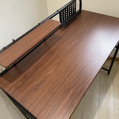 新生活セール🩷美品★お気軽にお問い合わせください★家具 残ったら処分予定ですテーブル パソコンデスク　テーブル　 学習机の画像