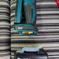 得　マキタ/makita 充電式LEDワークライト ML801と...