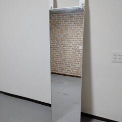 ～取引期限 6月末まで～　IKEA GARNUS ドア掛けミラー