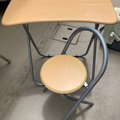 お話中　　　　　　　　　　　　　　　　　　
⭐️折りたたみデスク&チェア🪑の画像