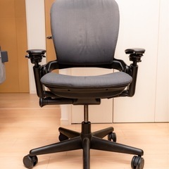 ★オフィス用イス★在宅ワークに★定価18万円位★中古