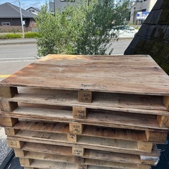木製パレット無料で差し上げます。