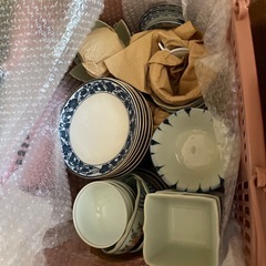 食器類好きなのあげます