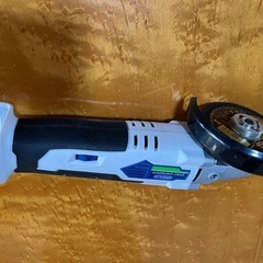 ELEVARIO  バッテリー式電動工具セット の画像
