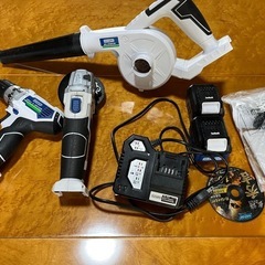 ELEVARIO  バッテリー式電動工具セット 